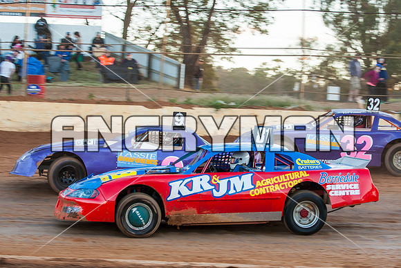 tassie six 81 - 6 - Carrick - 30th Nov 2013-8