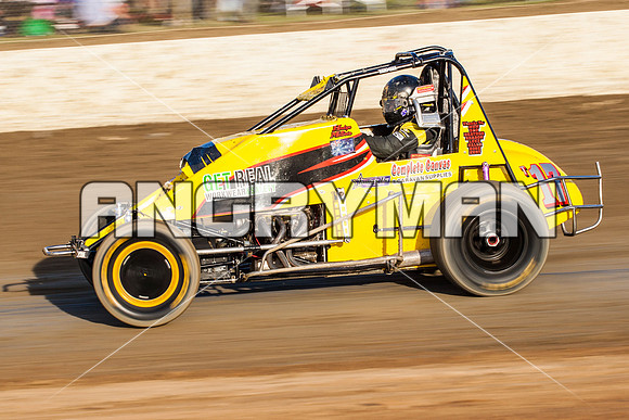 wingless 17 t17 mcbain - 7 - Latrobe - 7th Dec 2013