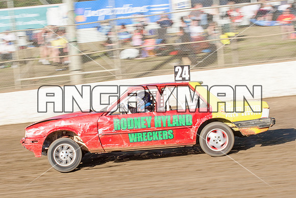 street stock 24 t24 - 7 - Latrobe - 7th Dec 2013-3
