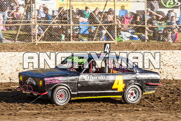 junior 4 t4 - 7 - Latrobe - 7th Dec 2013