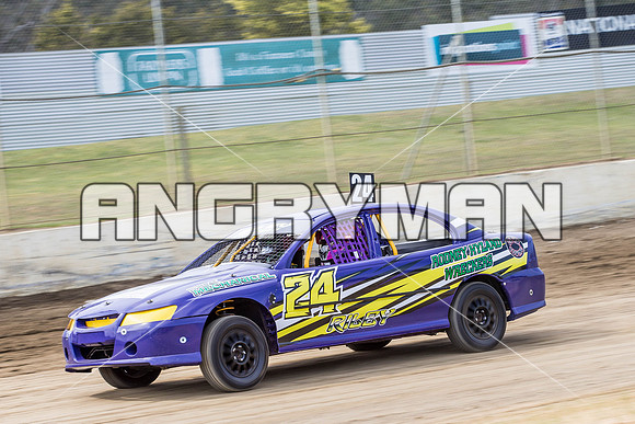 street stock 24 t24 - 1 - Latrobe Practice - 10-10-15