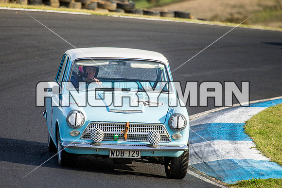 2 Graham Parsons Ford Cortina 1964 - Regularity Sedans Group B - Saturday-7
