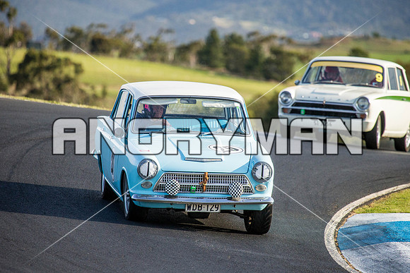 2 Graham Parsons Ford Cortina 1964 - Regularity Sedans Group B - Saturday-10