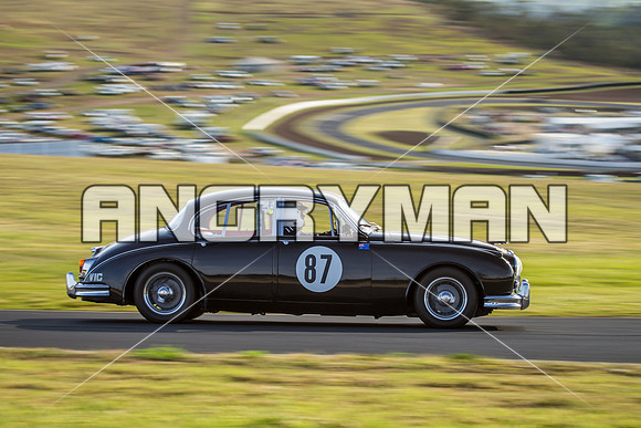 87 Don Green - Jaguar Mk2 1962 - Regularity Sedans Group B - Saturday-10