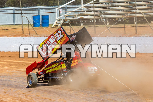 sprintcar 32 t32 Nick Penno - 2 - Carrick Practice - 17th Oct 2015-5