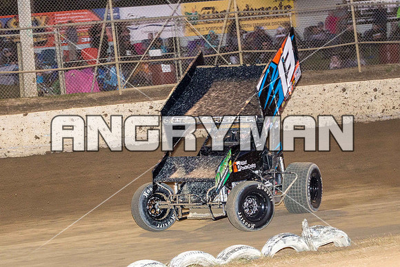 sprintcar 13 T13 Chris Gallagher - 3 - Latrobe - 24th Oct 2015-17