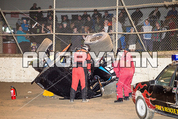 sprintcar 13 T13 Chris Gallagher - 3 - Latrobe - 24th Oct 2015-20
