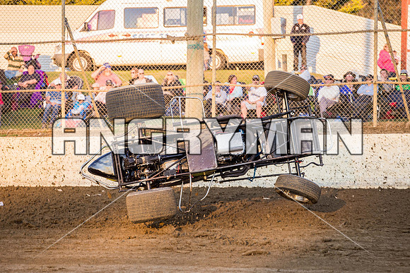 wingless 10 t10 Luke Redpath - 3 - Latrobe - 24th Oct 2015-12