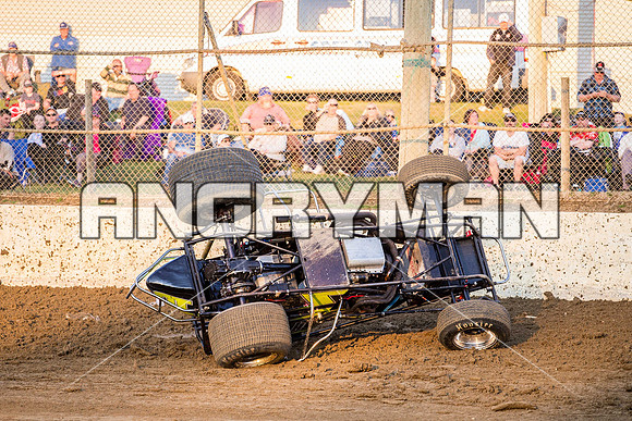wingless 10 t10 Luke Redpath - 3 - Latrobe - 24th Oct 2015-19
