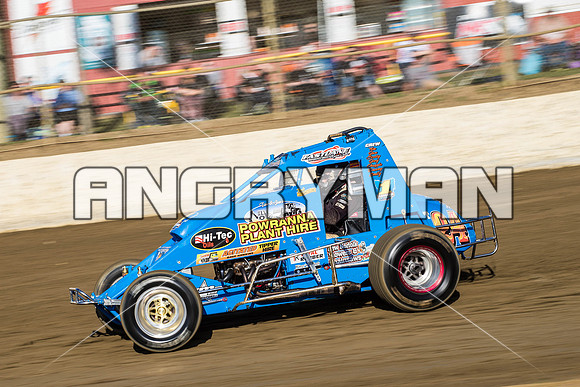 wingless 24 t24 brad whitchurch - 3 - Latrobe - 24th Oct 2015-4