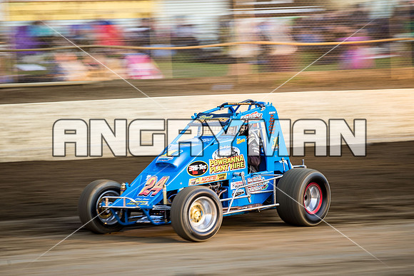 wingless 24 t24 brad whitchurch - 3 - Latrobe - 24th Oct 2015-6