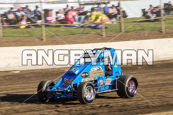 wingless 24 t24 brad whitchurch - 3 - Latrobe - 24th Oct 2015