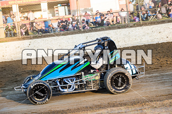 wingless 31 t31 peter griffiths - 3 - Latrobe - 24th Oct 2015-4