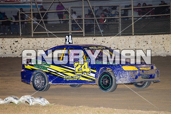 street stock 24 t24 - 3 - Latrobe - 24th Oct 2015-4