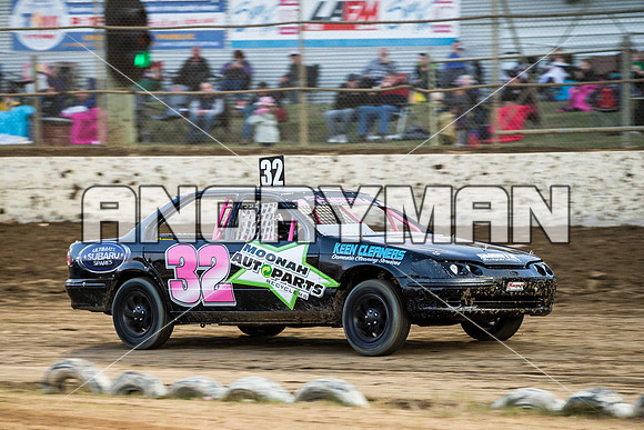 street stock 32 t32 - 3 - Latrobe - 24th Oct 2015