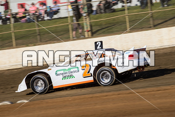 tassie six 2 - 3 - Latrobe - 24th Oct 2015