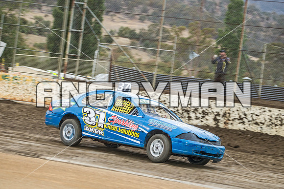 street stock 37 t37 - 8 - Hobart - 12th Dec 2015-3