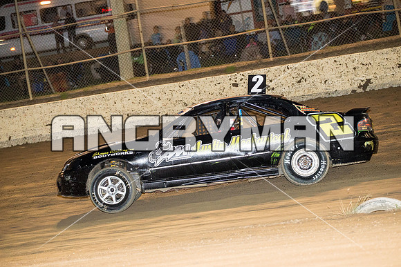 modified 2 T2 Matt Farrell - 22 - Latrobe - 27th Feb 2016-10
