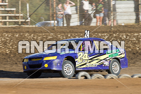 street stock 24 t24 - 16 - Latrobe - 23rd Jan 2016 - Grand National-2