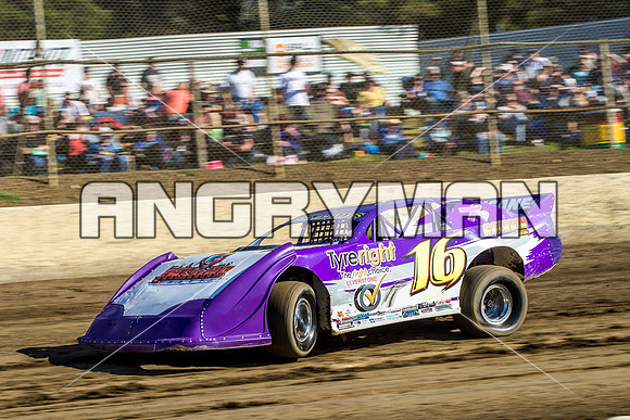 super sedan 16 t16 corey smith - 9 - Latrobe - 27th Dec 2015-2
