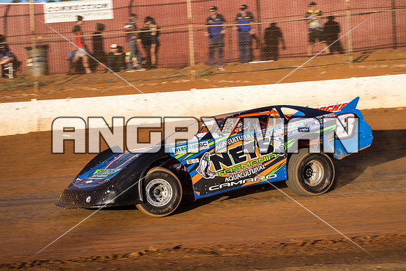 super sedan 8 T8 Steve Latham - 12 - Carrick - 8th Jan 2016-7