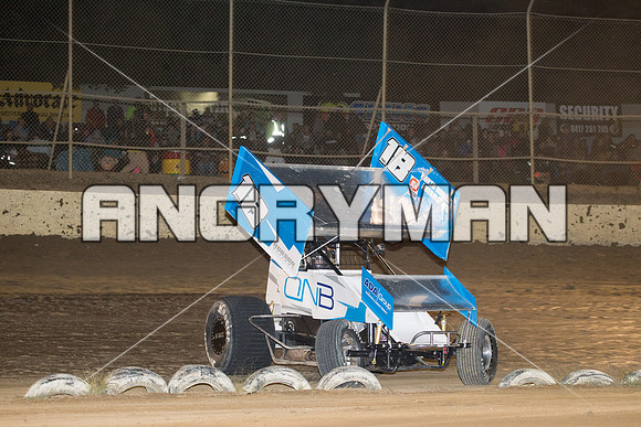 sprintcar 18 t18 jamie oneill - 9 - Latrobe - 27th Dec 2015-12