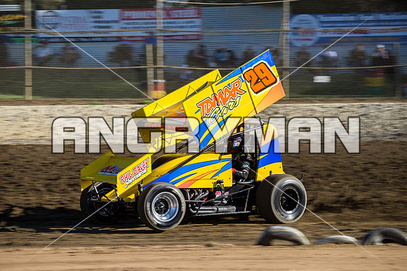 sprintcar 29 t29 Robin Dawkins - 22 - Latrobe - 27th Feb 2016-3