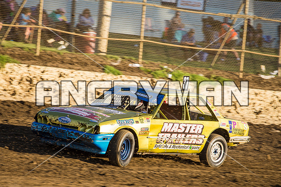 modified 37 T37 LUKE WILLIAMS - 22 - Latrobe - 27th Feb 2016-3