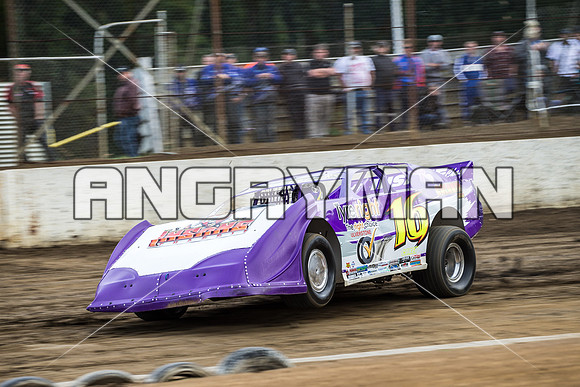 super sedan 16 t16 corey smith - 8 - Hobart - 12th Dec 2015