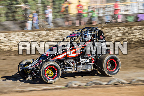 wingless 21 t21 joe turnbull - 16 - Latrobe - 23rd Jan 2016 - Grand National