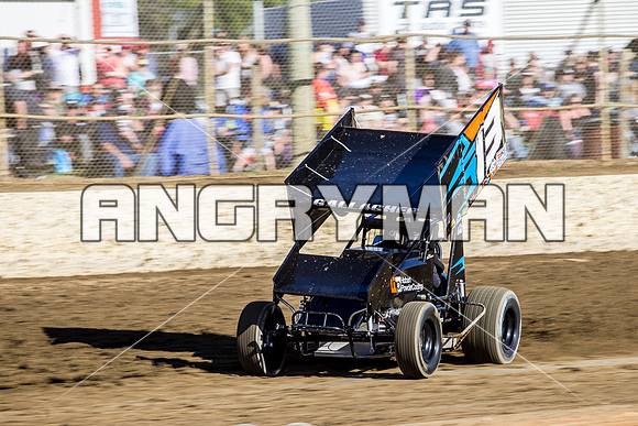 sprintcar 13 T13 Chris Gallagher - 9 - Latrobe - 27th Dec 2015-2