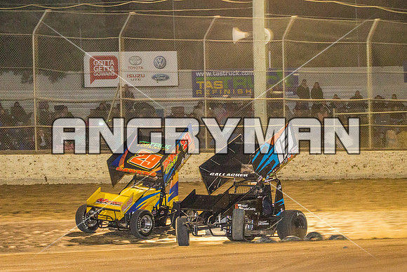 sprintcar 13 T13 Chris Gallagher - 9 - Latrobe - 27th Dec 2015-8