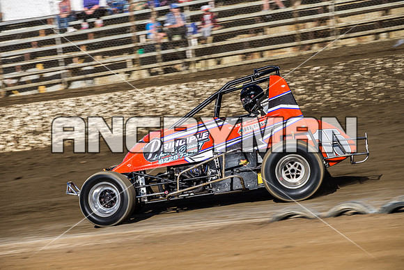 wingless 15 t15 brad herbert - 16 - Latrobe - 23rd Jan 2016 - Grand National-8
