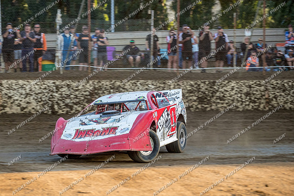 Super Sedan 0 V0 - 17 - Hobart - 26th Jan 2018-9