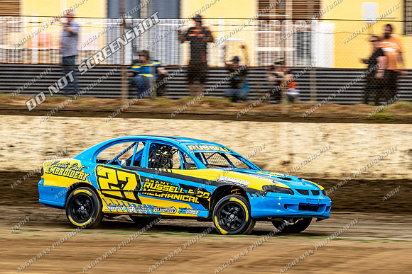 Street Stock 27 T27 - 08 - Hobart - 1st Jan 2023