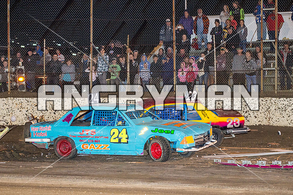 bomber 24 - 10 - Hobart - 2nd Jan 2016-7