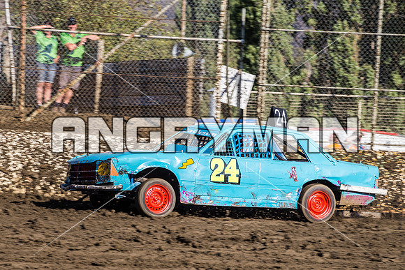 bomber 24 - 16 - Latrobe - 23rd Jan 2016 - Grand National-2