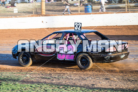 street stock 32 t32 - 6 - Carrick - 28th Nov 2015-5