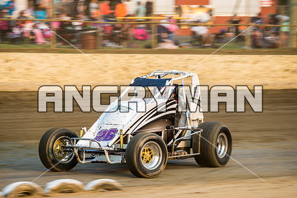 wingless 26 T26 Adam Wallis - 15 - Latrobe - 16th Jan 2016