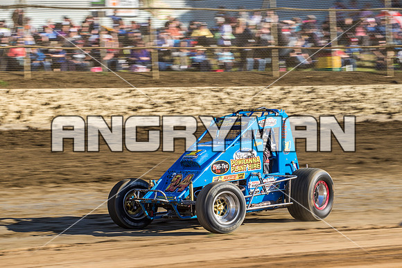 wingless 24 t24 brad whitchurch - 9 - Latrobe - 27th Dec 2015-3