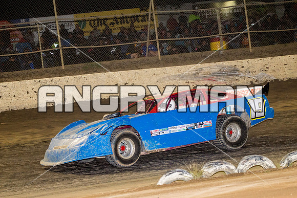 super sedan 19 t19 Brett Dawkins - 9 - Latrobe - 27th Dec 2015-9