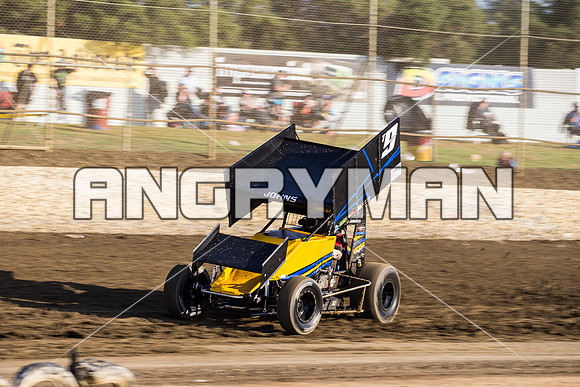 sprintcar 9 t9 chris johns - 14 - Latrobe - 15th Jan 2016-3
