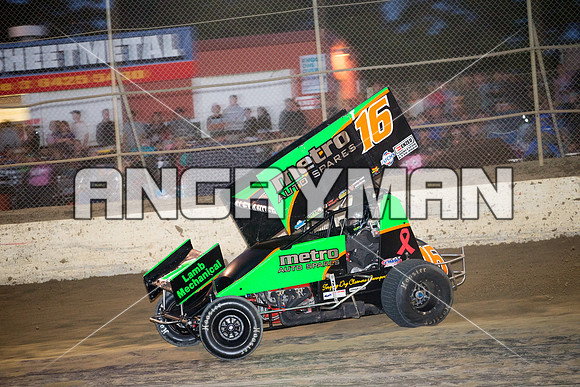 sprintcar 16 t16 Adam Alexander - 9 - Latrobe - 27th Dec 2015-5