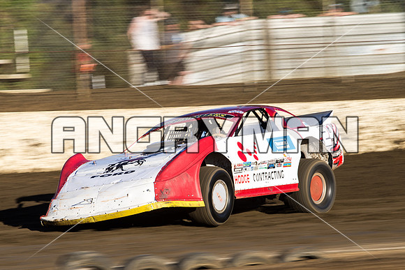 super sedan 24 t24 Anthony Manion - 23 - Hobart - 5th March 2016
