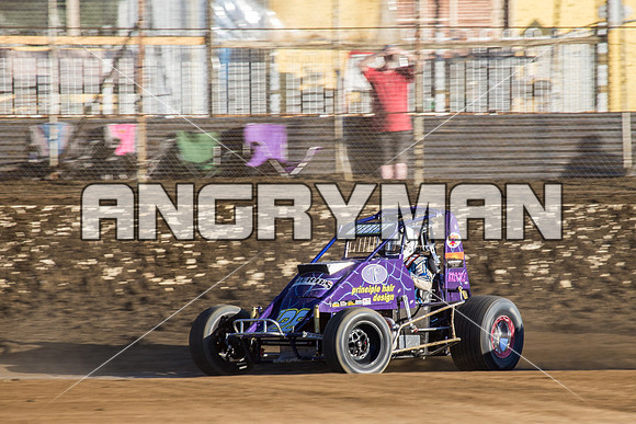 wingless 28 t28 tim herbert - 16 - Latrobe - 23rd Jan 2016 - Grand National-7