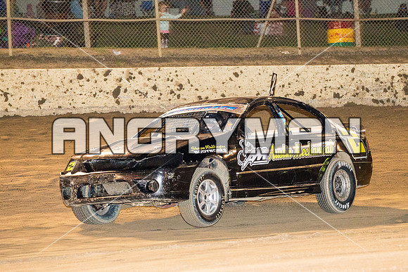 modified 2 T2 Matt Farrell - 22 - Latrobe - 27th Feb 2016-9