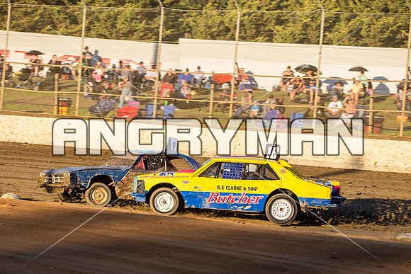 bomber 18 - 22 - Latrobe - 27th Feb 2016-8