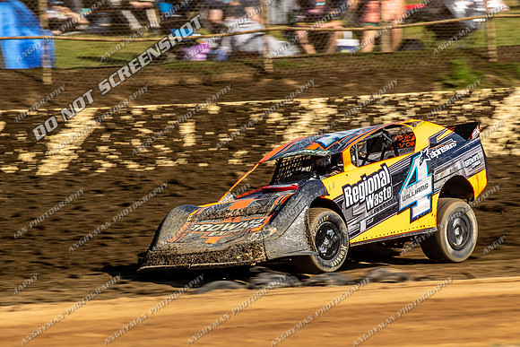Super Sedan 4 Q4 - 12 - Latrobe - 15th Jan 2022-10