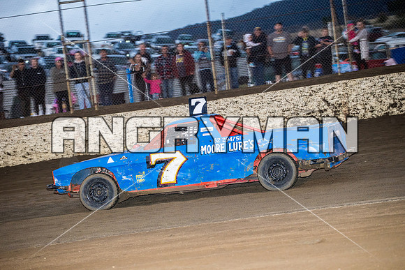 bomber 7 - 17 - Latrobe - 23rd Jan 2016 - Grand National-4