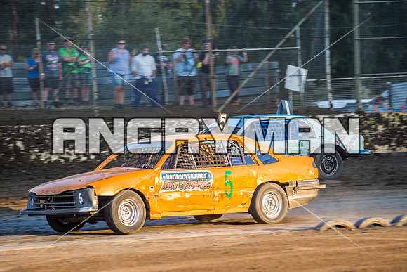 bomber 5 - 16 - Latrobe - 23rd Jan 2016 - Grand National-3